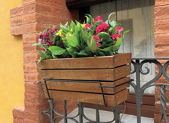 Jardinera de balcón con soporte
