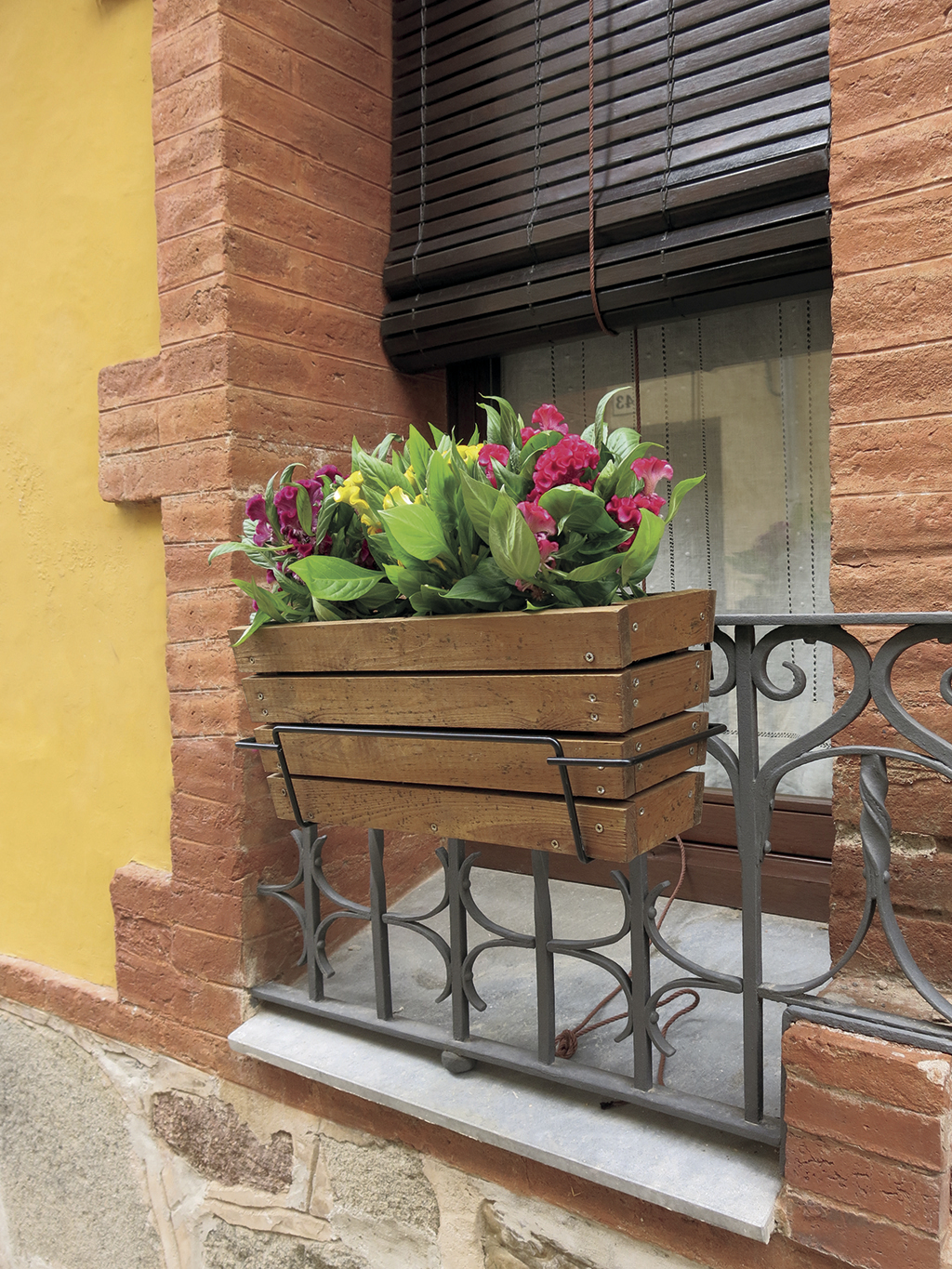 estrategia temporal Tienda Jardinera de balcón con soporte - Nortene